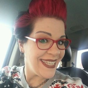 Meet your Posher, Lesley